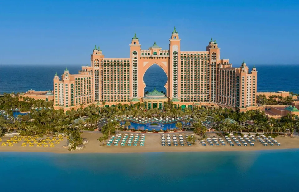 Atlantis The Palm hotel stays